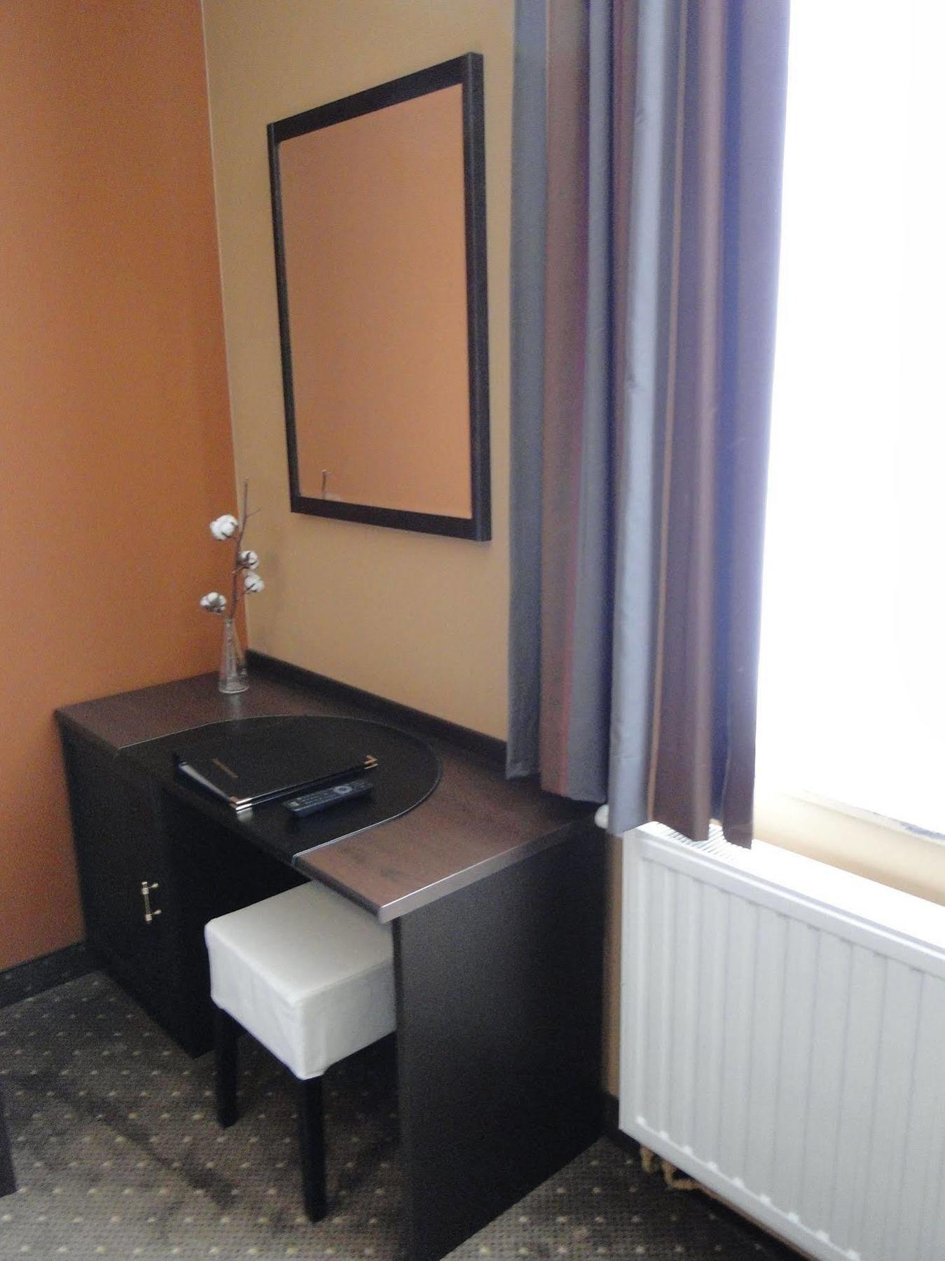Hotel Malon Leuven Kültér fotó